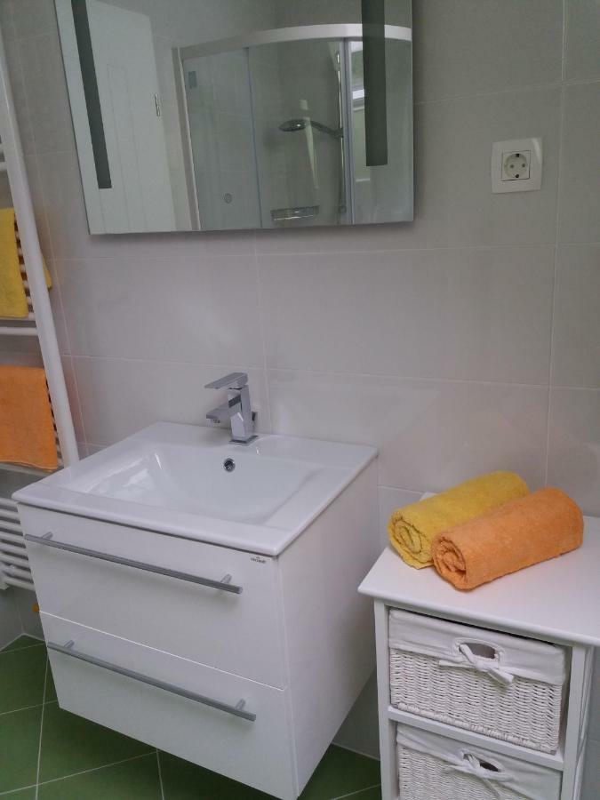 Apartma Momo بوينج المظهر الخارجي الصورة